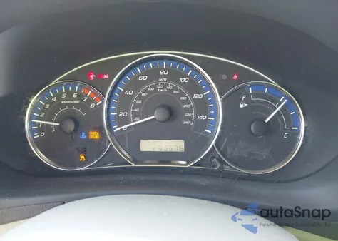 2013 Subaru Forester 2.5X Premium z USA, uszkodzony, nr VIN JF2SHADCXDG423937